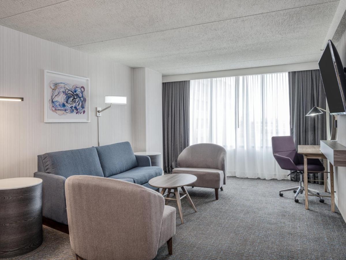 מלון Crowne Plaza Indianapolis-Airport By Ihg מראה חיצוני תמונה