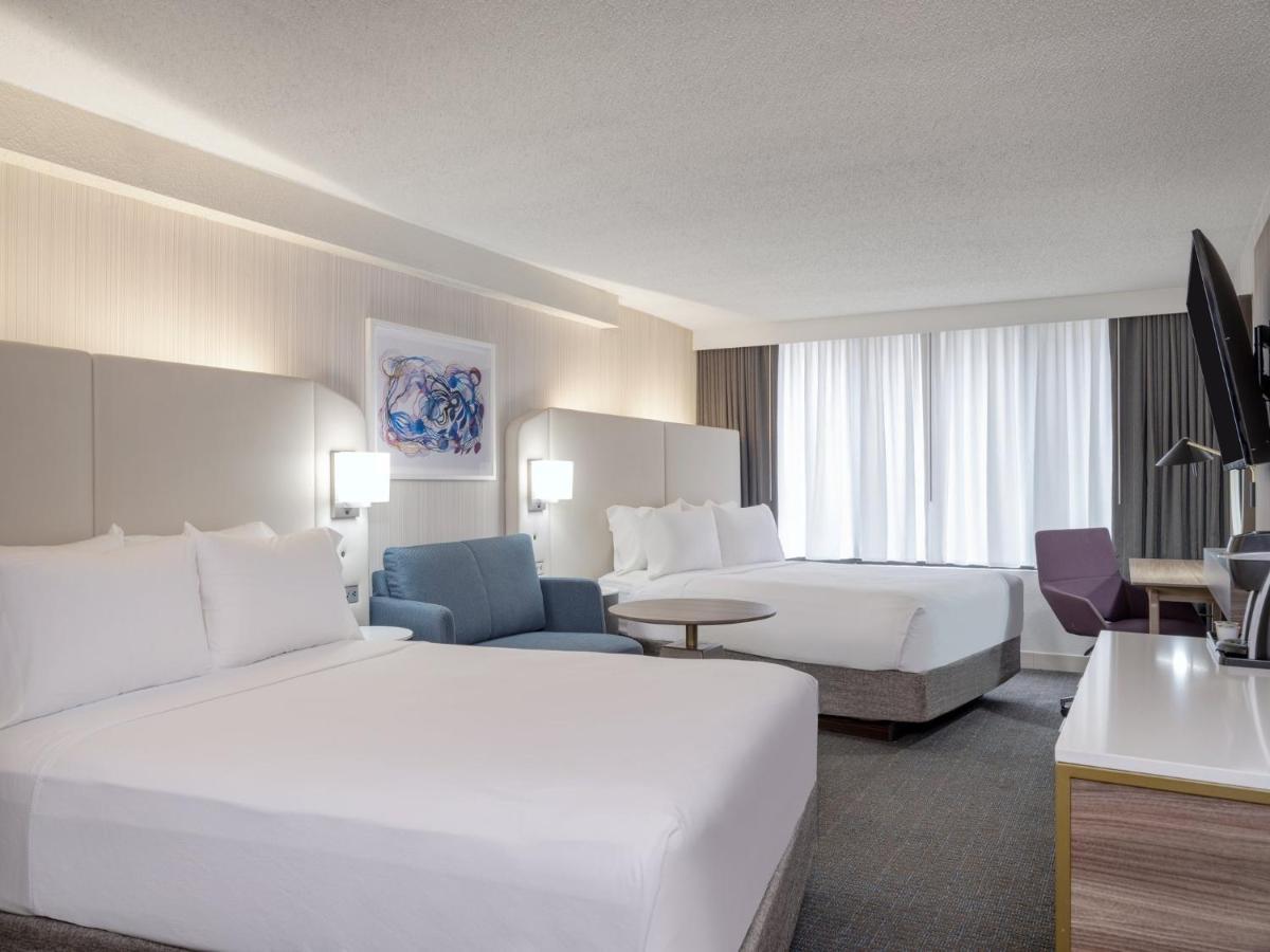 מלון Crowne Plaza Indianapolis-Airport By Ihg מראה חיצוני תמונה